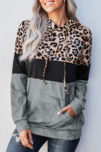 Sudadera con capucha y diseño teñido anudado con estampado de leopardo